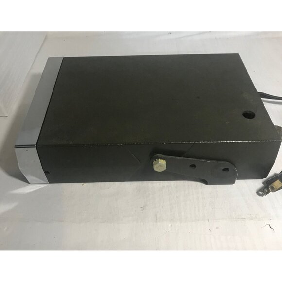 Johnson Duo-Scan FM Monitor Receiver Model 241-0390 30-50 MHz 150-174 MHz - Picture 10 of 14